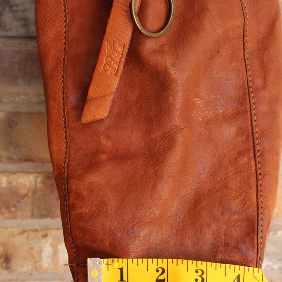 Frye Shoulder Bag Vintage Rustic British Tan Leather Clean lining - Picture 10 of 16